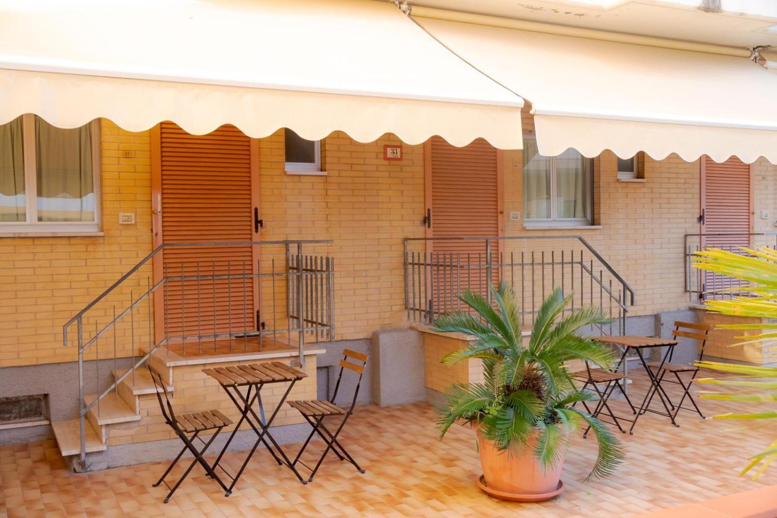 Hotel Venere Alba Adriatica Exterior foto
